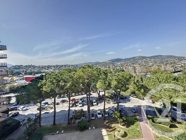 Appartement F1 à vendre MANDELIEU LA NAPOULE