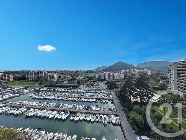 Appartement F3 à vendre - 3 pièces - 70,64 m2 - Mandelieu La Napoule - 06 - PROVENCE-ALPES-COTE-D-AZUR